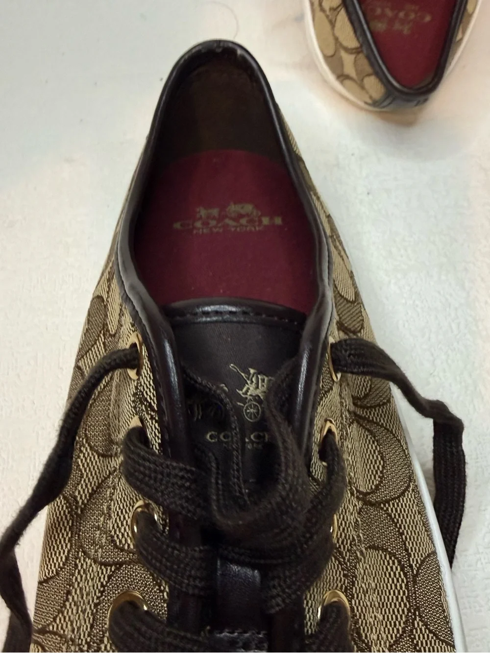 Coach Empire Signature Canvas Sneakers Women’s 8.5B Brown Khaki A00248